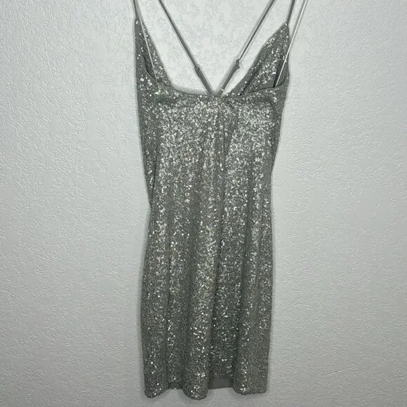 NWT Susana Monaco Sequin Cowl Neck Mini Dress Silver Large - Picture 6 of 13